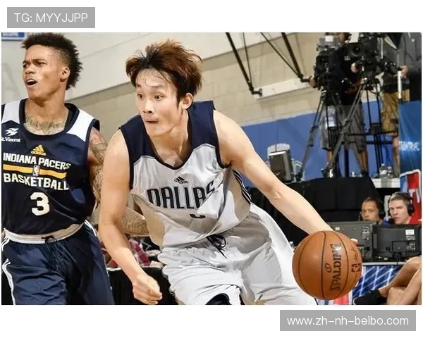 火箭队球迷在比赛中激吻镜头引发热议